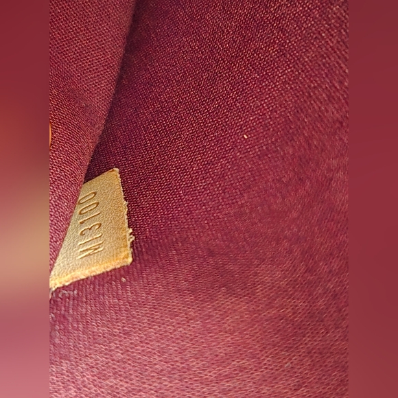 Authentic EUC Louis Vuitton GM Alma Red Fauviste Vernis Handbag with Dustbag. - Picture 6 of 17